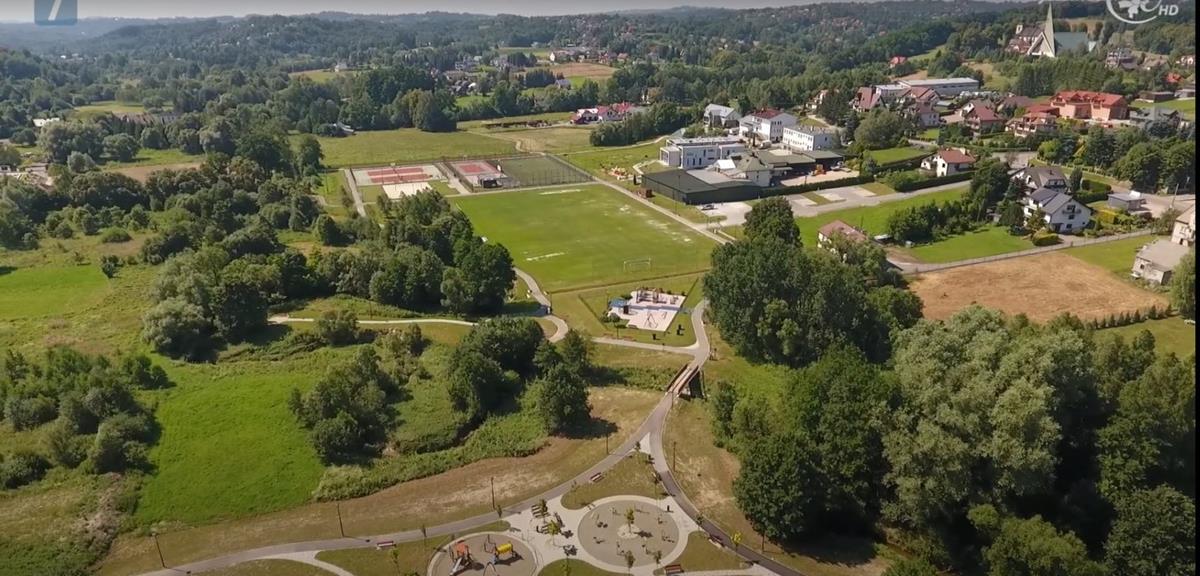 Siepraw. Koniec z zaśmiecaniem kompleksu sportowego "Słoneczny Park"