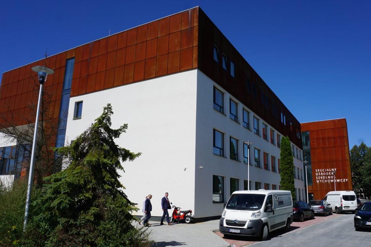 Brzeszcze. Nowy rok szkolny w nowej siedzibie Specjalnego Ośrodka Szkolno-Wychowawczego