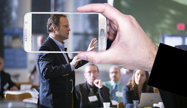 Masz dosyć konwencjonalnych sal konferencyjnych? Tutaj znajdziesz najbardziej awangardowe przestrzenie na prezentacje firmowe!