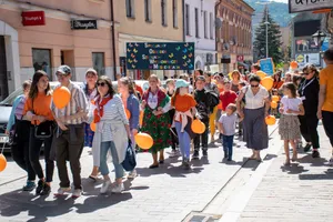 Było pomarańczowo, zielono
i radośnie. Małopolski Dzień Godności w Myślenicach