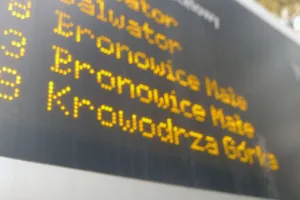 Kraków: Zmiany w kursowaniu MPK. Od dziś komunikacja miejska wraca na ul. Basztową