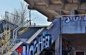 Wandalizm na olkuskich osiedlach. Mieszkańcy rozkładają ręce