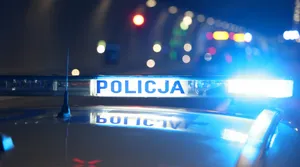 Kraków: zderzenie trzech pojazdów. Zablokowano jeden pas ruchu