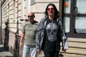 „Będzie jeszcze bardziej zwariowany.” Rusza trzeci sezon podcastu „Zza Winkla”