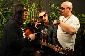 Subkultury w PRL. Zza Winkla zaprasza do odkrycia młodzieżowych trendów sprzed 40 lat