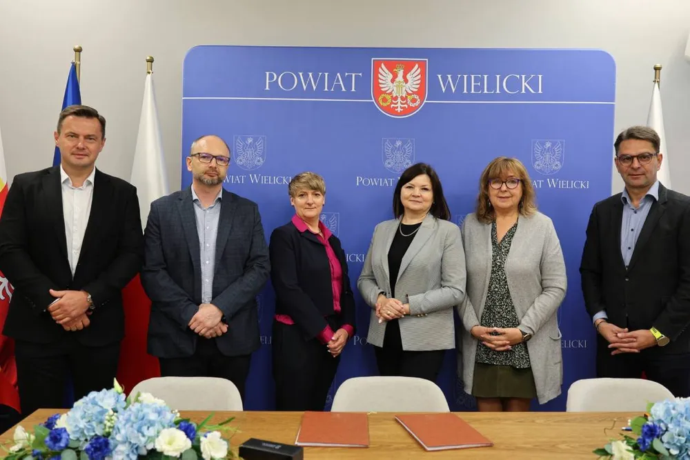 Miliony na drogi w powiecie wielickim! Prace obejmą dwie miejscowości