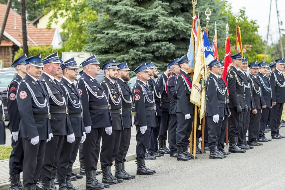 Święto w powiecie dąbrowskim. 120 lat OSP w Samocicach