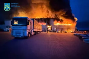 "Wojna przybliża się do naszych granic." Atak Rosjan na polską fabrykę. Są ranni