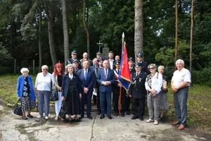 Dąbrowa Tarnowska pamięta. Uroczystości ku czci ofiar i bohaterów