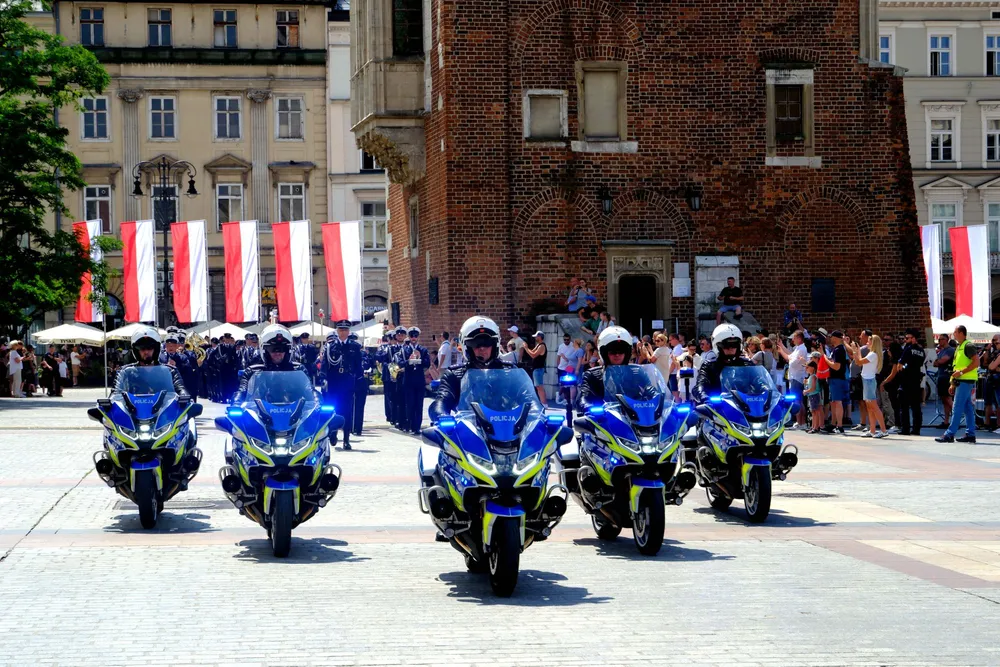 Tyle policji na Rynku jeszcze nie było! Święto małopolskich mundurowych