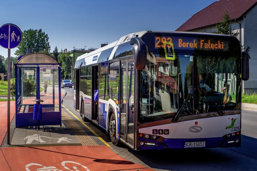 "Zamiast zachęcić, bardziej zniechęcacie". Zawieszą autobus do Skawiny