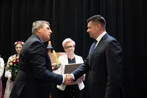 Łukasz Smółka Honorowym Obywatelem Miasta Proszowice