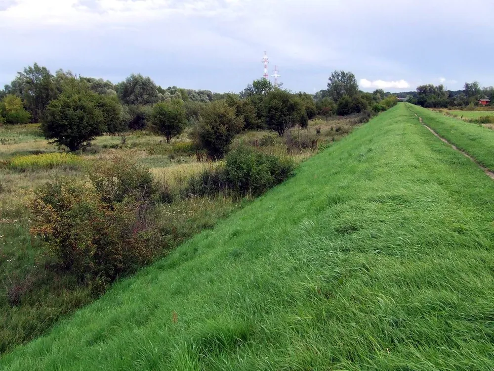 Rozbudują wał przeciwpowodziowy Wisły. Jest pozwolenie na inwestycję