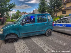 Zamiast flaszki – cela. Alkoholowa odyseja pijanego duetu z Podhala
