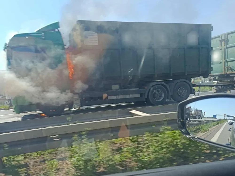 Pożar ciężarówki na A4 pod Krakowem. Autostrada w stronę Rzeszowa zablokowana