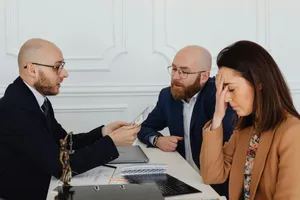 Upadłość spółki z o.o. – kiedy i jak powinien działać zarząd?