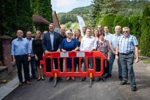 Trzemeśnia ma nową „drogę do Rogalika”. Krótki odcinek, duża ulga dla kierowców