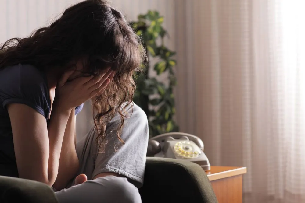 Nietrzeźwy ojciec opiekował się dziećmi. Interwencja kuratora i policji w Oświęcimiu