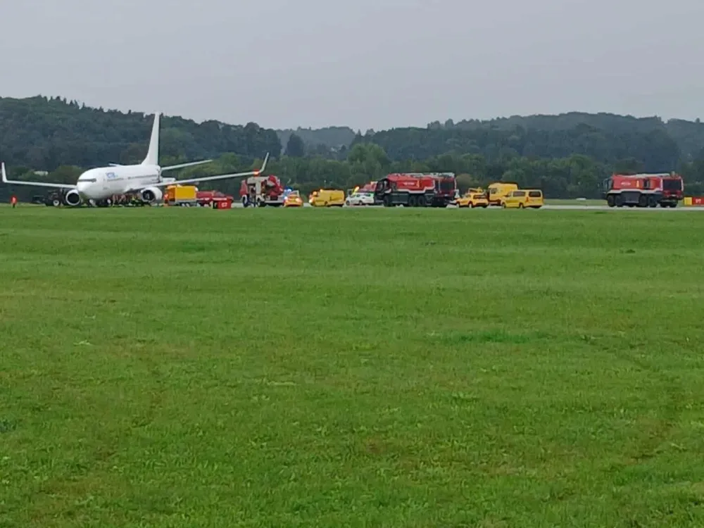 Kraków-Balice: samolot Enter Air wypadł z pasa. Loty wstrzymane na kilka godzin