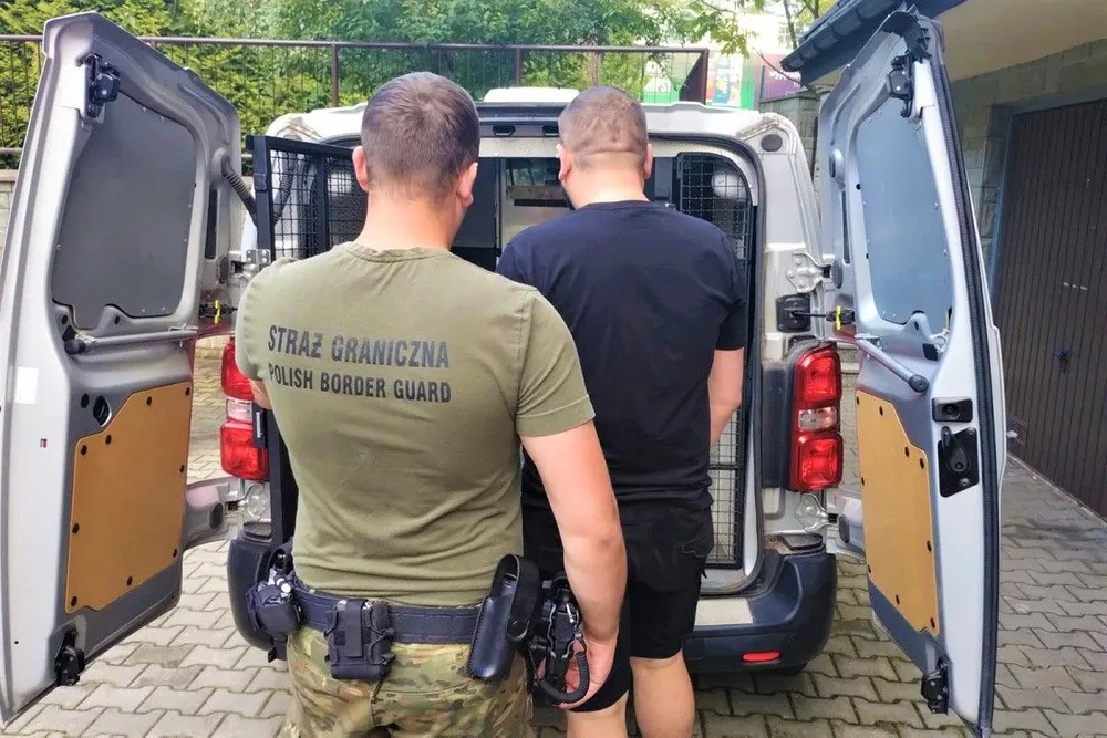 Trzy wyroki sądowe i natychmiastowa deportacja. Ukrainiec otrzymał zakaz wjazdu do Polski