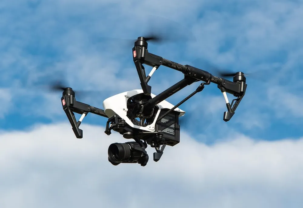 Dron spadł na oczyszczalnię pod Krakowem. Alarm w gminie Skała!