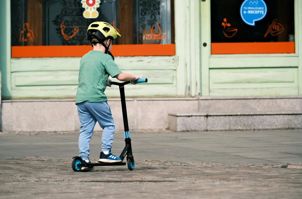 Zrób kurs bezpieczeństwa i… zgarnij hulajnogę. Do wygrania sto jednośladów