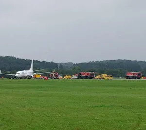 Loty wznowione, ale chaos trwa. Pasażerowie muszą liczyć się z opóźnieniami na lotnisku w Krakowie