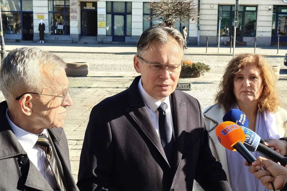 "Domagamy się publicznych przeprosin". Reakcja posła Mularczyka na słowa prezydenta Handzla