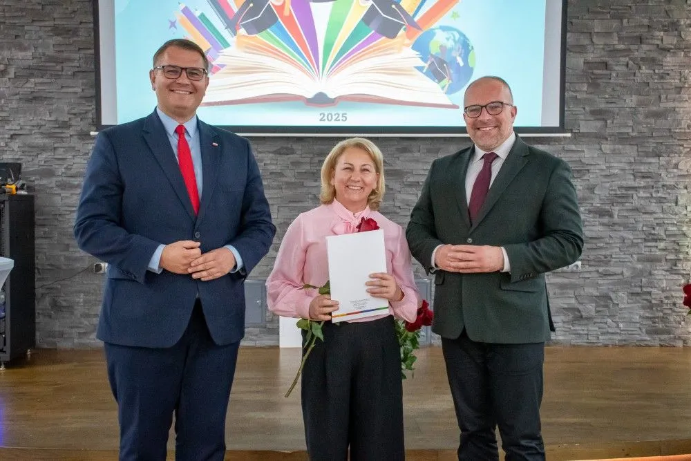 Gmina Myślenice uhonorowała nauczycieli. Uroczyste obchody Dnia Edukacji Narodowej w sali „Euforia”