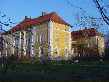 Radłów zbiera stare fotografie związane z liceum