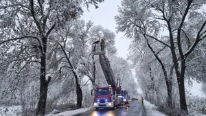 Prawie 1500 interwencji. Służby podsumowały śnieżny weekend