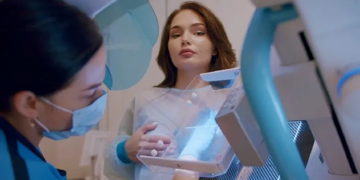 Małopolska przypomina: badaj się regularnie. Pomaga Onkologiczny Telefon Zaufania