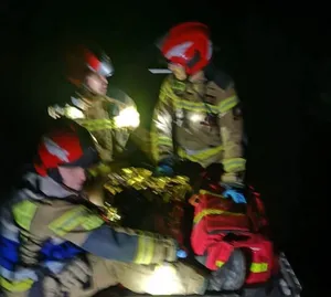 Dramat w Małopolsce. Mężczyzna przygnieciony przez traktor