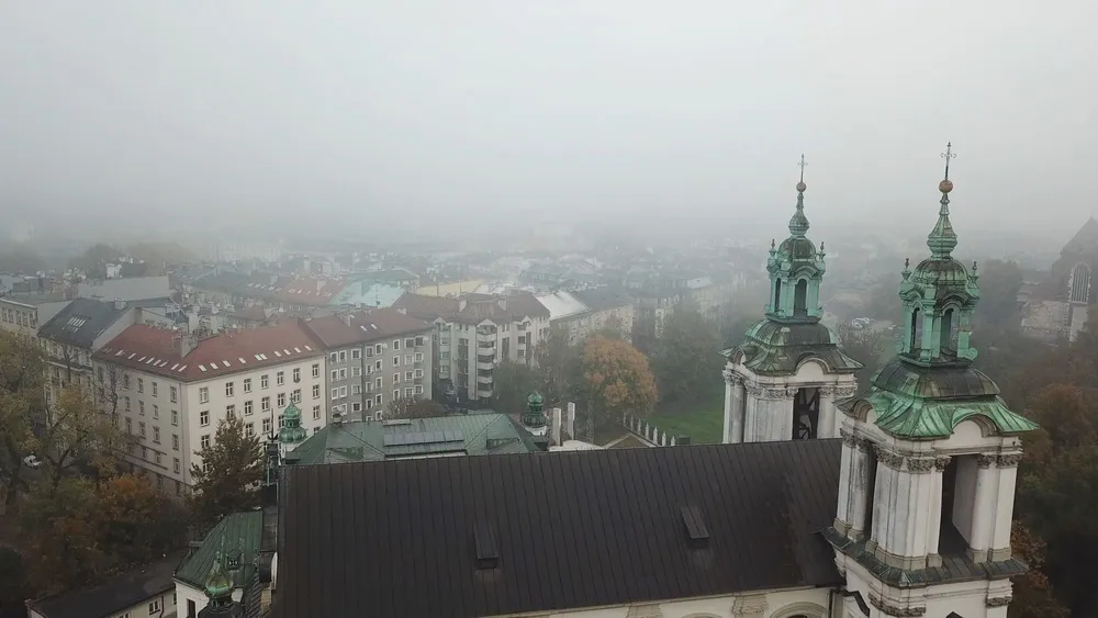 Pogoda 5 listopada 2025 – Małopolska: Kraków, Tarnów, Zakopane, Oświęcim, Miechów, Nowy Sącz i Tatry