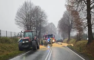 Kukurydza zablokowała drogę krajową w Małopolsce. Utrudnienia mogą potrwać nawet kilka godzin