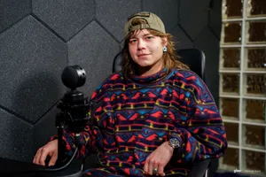 „Trzeba osiągnąć taki pułap, żeby móc wybierać rolę”. Aktor serialu „Heweliusz” Wit Czernecki