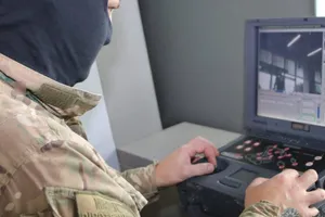 Porzucony bagaż przy lotnisku w Krakowie. Na miejscu pirotechnicy