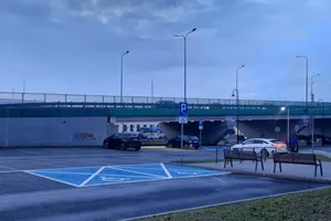 W Trzebini otworzono parking przy lokalnym dworcu. Jest jedno "ale"