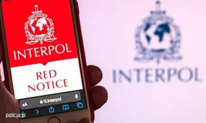 Groźny przestępca zatrzymany w Małopolsce. Wpadł przez... spaloną żarówkę w aucie