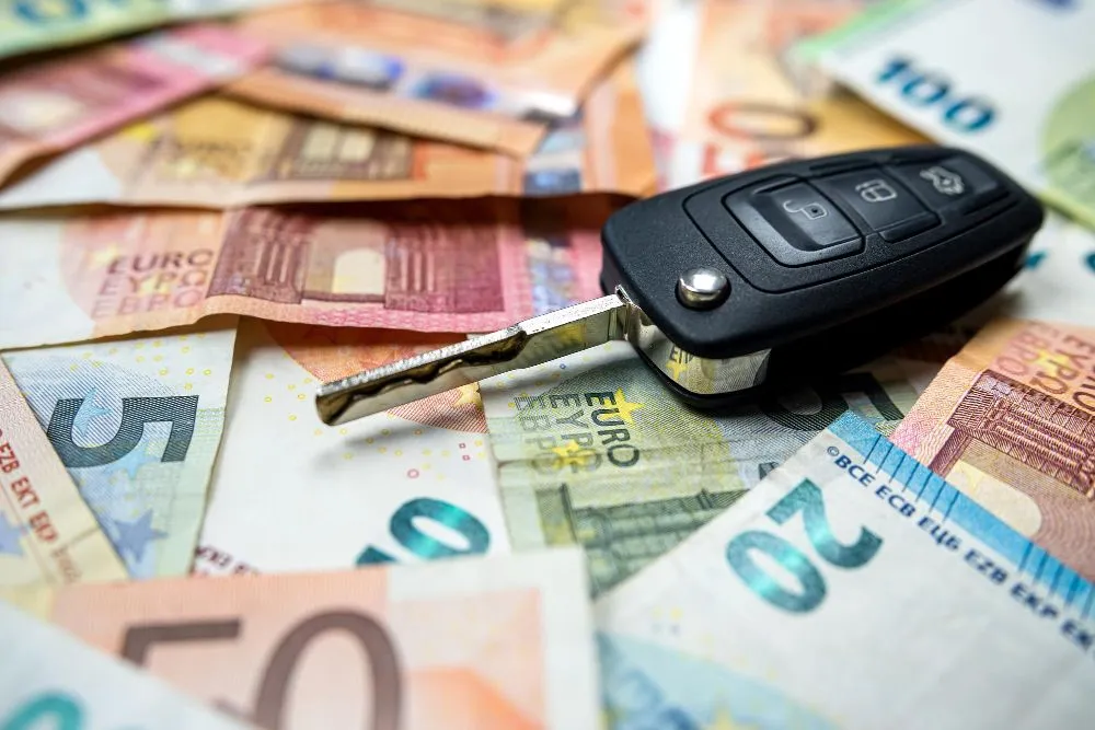 Dotacja unijna na samochód bez środków własnych – jak sfinansować zakup kredytem?