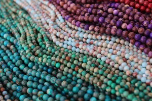 Koraliki z kamieni naturalnych – które wybrać wybrać do biżuterii handmade?