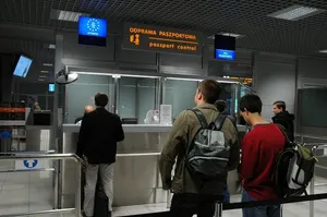 Pilna informacja dla podróżnych. Nowy unijny system od czwartku na lotnisku w Krakowie