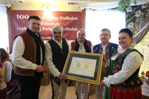 Jubileusz 100-lecia Związku Podhalan w Dzianiszu. Uroczystości z udziałem władz