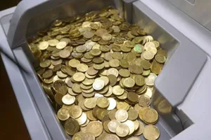 Próbował... włamać się do automatu na myjni? Nietypowa historia spod Krakowa