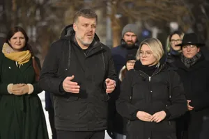 Zandberg i Owca w Nowym Sączu. „Polska nie jest republiką bananową”