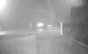 [WIDEO] Potrącił starszą kobietę i odjechał? Policja publikuje nagranie i szuka świadków