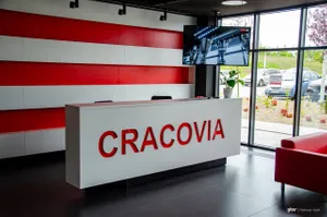Szok w Cracovii! Prezes odchodzi, klub ogłasza zaskakującą zmianę