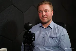 „Wylądowałem w schronie” – Bartłomiej Szczoczarz o kulisach akcji "Ciepła Zupa dla Kijowa"