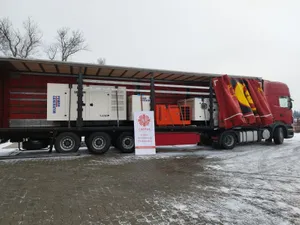 Kard. Ryś: „Dzięki Wam ochroniliśmy najsłabszych”. 3 mln zł i dwa tiry pomocy dla Kijowa