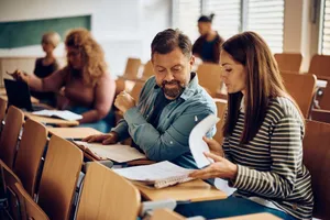 Czy pielęgniarstwo to dobry zawód po 30. i 40. roku życia?